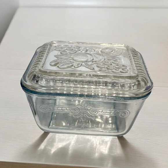 Vintage Fire King Clear Glass Refrigerator Dish - Elegant Retro Storage With Lid - Picture 7 of 10